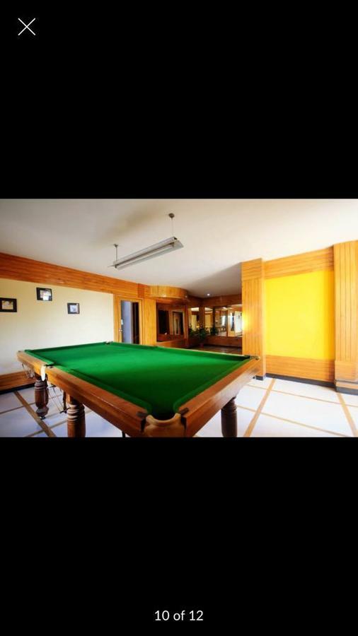 Hotel Yellow Lime Ахмедабад Экстерьер фото