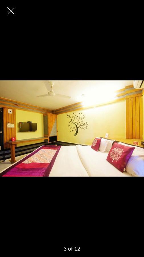 Hotel Yellow Lime Ахмедабад Экстерьер фото